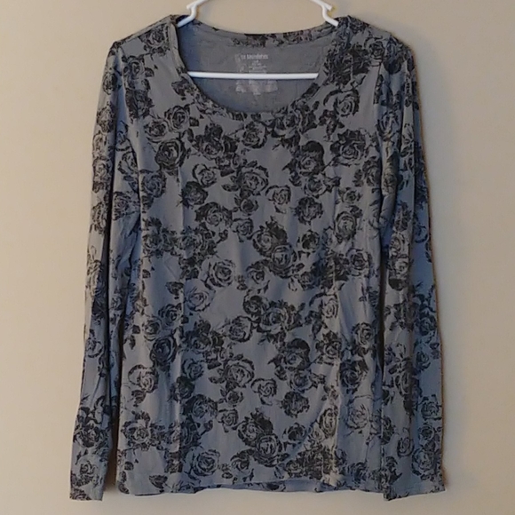 Gray long sleeve - Picture 1 of 3